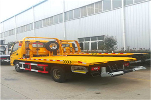 文圣附近拖车救援搭电