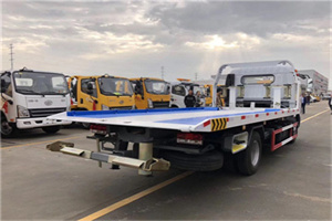 文圣汽车救援补胎